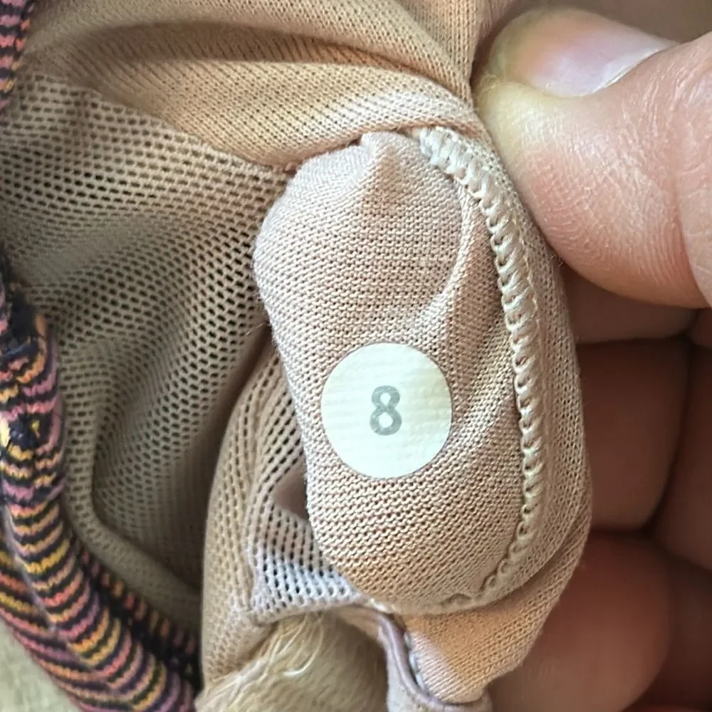Lululemon - Picture 8 of 14